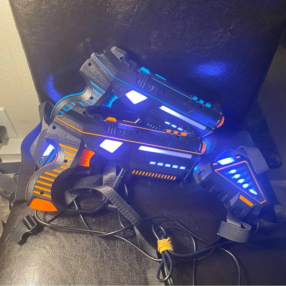 2X Squad Hero Rechargeable Laser Tag Set for Kids, Teens & Adults - Guns & Vests